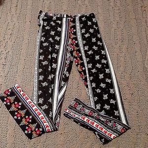 Eye Candy floral print leggings, size small